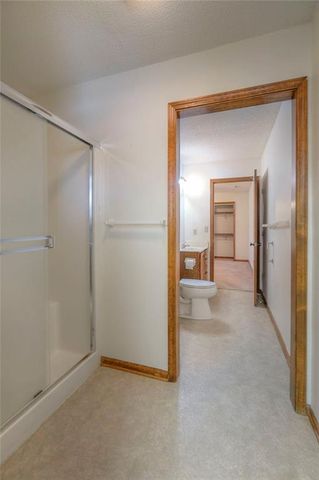 6126 ASH Court, Raytown, MO 64133