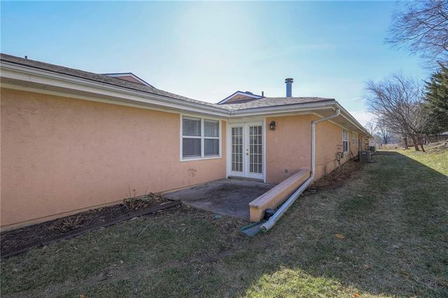 6126 ASH Court, Raytown, MO 64133