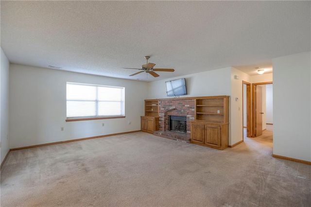 6126 ASH Court, Raytown, MO 64133