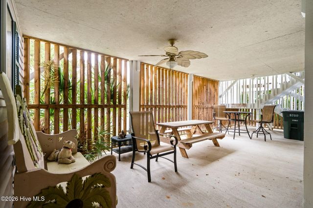 600 27th Avenue S, North Myrtle Beach, SC 29582