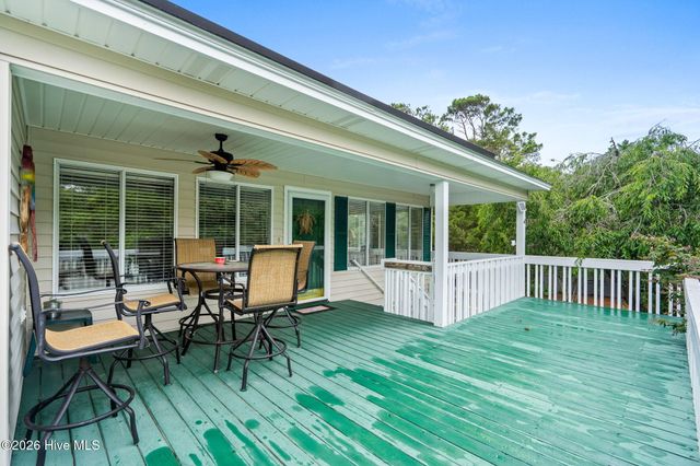 600 27th Avenue S, North Myrtle Beach, SC 29582
