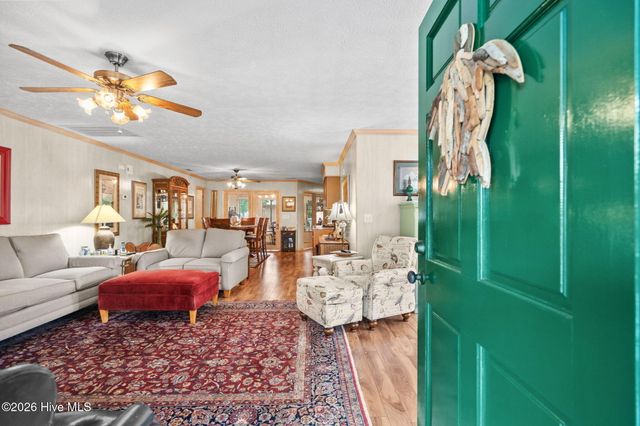 600 27th Avenue S, North Myrtle Beach, SC 29582