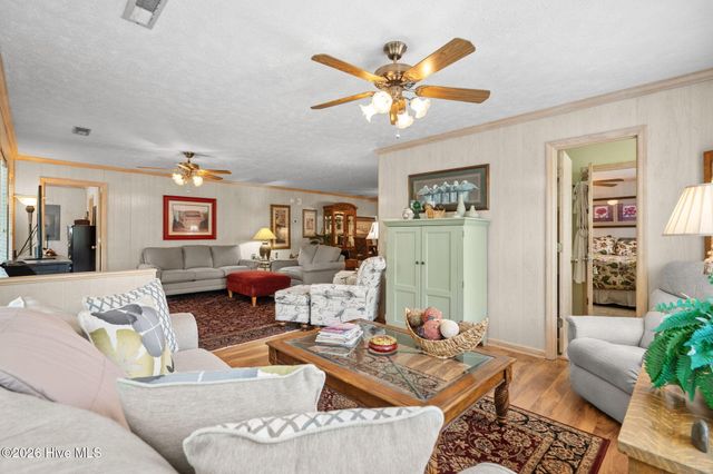 600 27th Avenue S, North Myrtle Beach, SC 29582