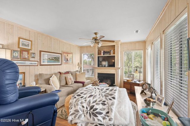 600 27th Avenue S, North Myrtle Beach, SC 29582