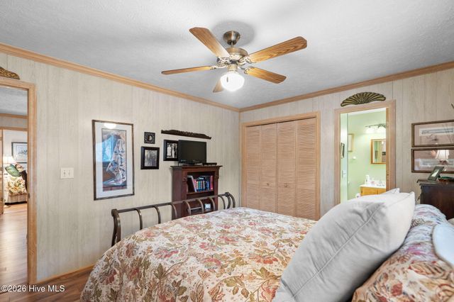 600 27th Avenue S, North Myrtle Beach, SC 29582