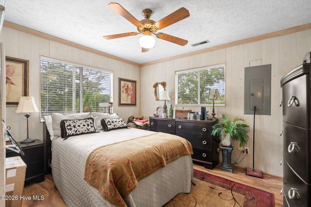 600 27th Avenue S, North Myrtle Beach, SC 29582