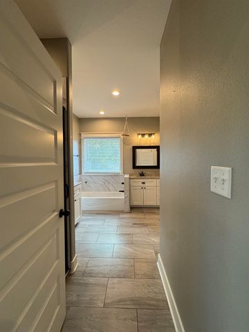 4656 OLD HWY 135, Gladewater, TX 75647