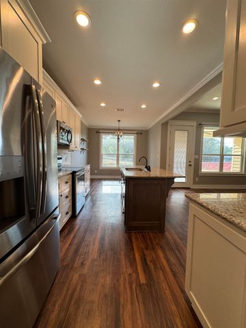 4656 OLD HWY 135, Gladewater, TX 75647