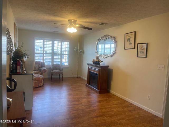 503 Fox Ridge Rd, Radcliff, KY 40160