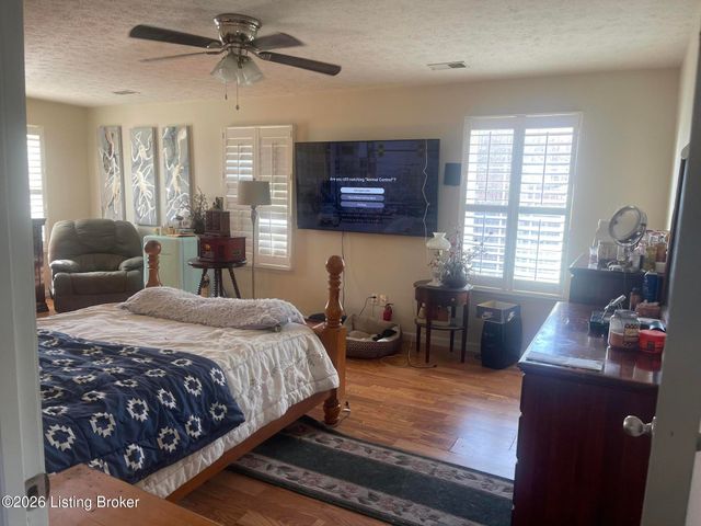 503 Fox Ridge Rd, Radcliff, KY 40160