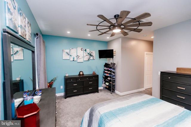 100 ELDERBERRY DR, Levittown, PA 19054