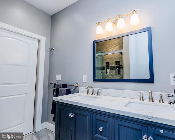 100 ELDERBERRY DR, Levittown, PA 19054