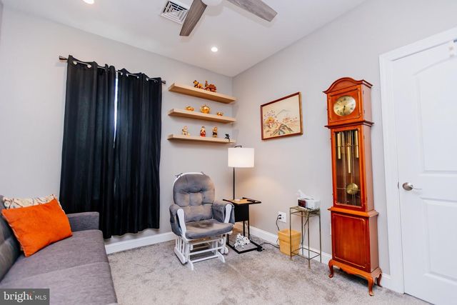 100 ELDERBERRY DR, Levittown, PA 19054