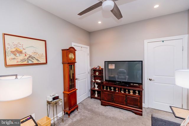 100 ELDERBERRY DR, Levittown, PA 19054