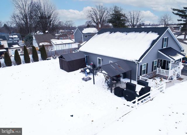 100 ELDERBERRY DR, Levittown, PA 19054