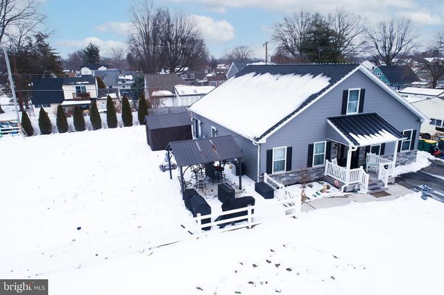 100 ELDERBERRY DR, Levittown, PA 19054