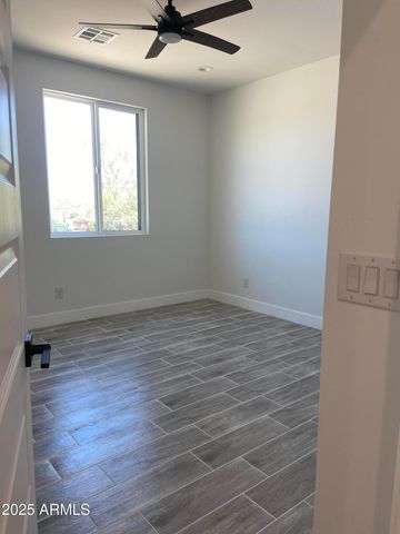 20905 W DALE Lane, Wittmann, AZ 85361