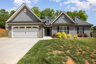 429 Winchester Drive, King, NC 27021