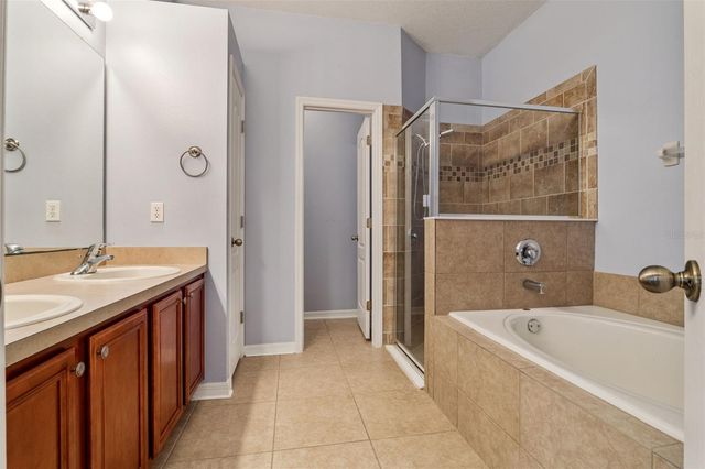 13152 MOSS PARK RIDGE DRIVE, Orlando, FL 32832