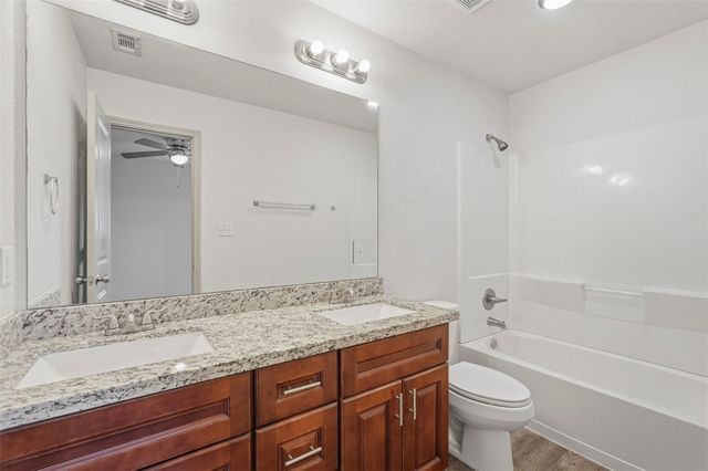 630 Magnolia Bend, New Caney, TX 77357