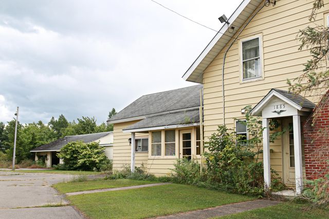 368 State Route 95, Moira, NY 12957