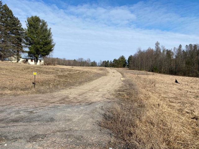 368 State Route 95, Moira, NY 12957