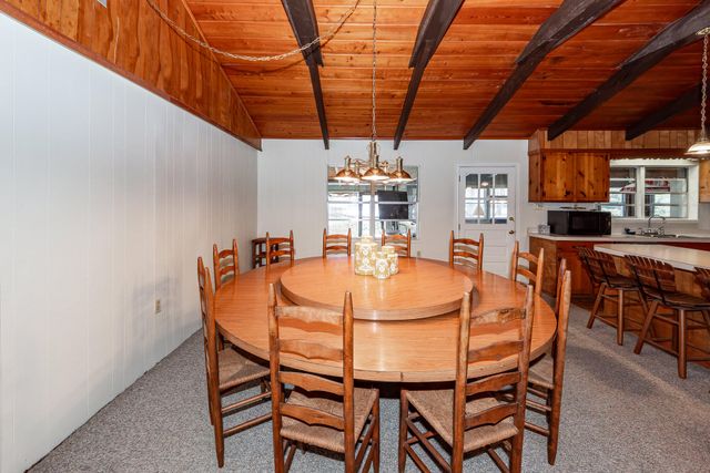 138 Pineridge Road, Eutawville, SC 29048