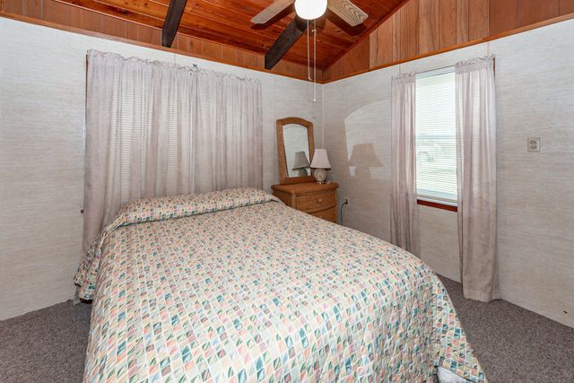 138 Pineridge Road, Eutawville, SC 29048