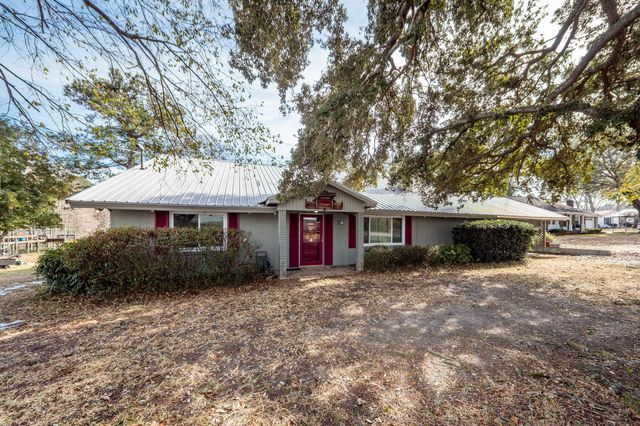 138 Pineridge Road, Eutawville, SC 29048