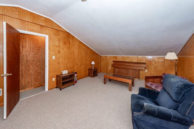 138 Pineridge Road, Eutawville, SC 29048