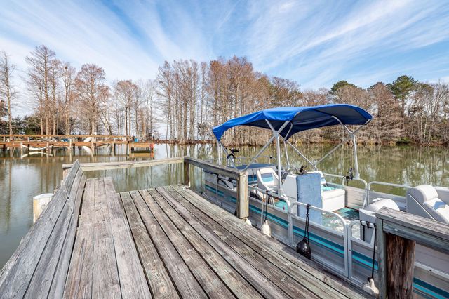 138 Pineridge Road, Eutawville, SC 29048