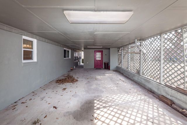 138 Pineridge Road, Eutawville, SC 29048