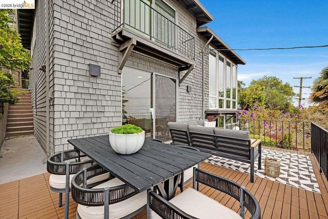 935 Grizzly Peak Blvd, Berkeley, CA 94708