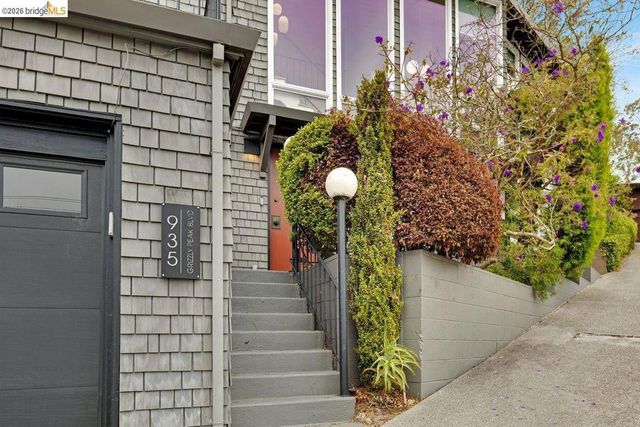 935 Grizzly Peak Blvd, Berkeley, CA 94708