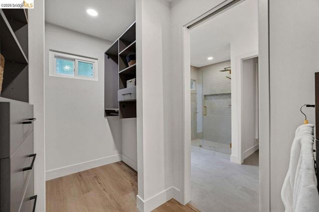 935 Grizzly Peak Blvd, Berkeley, CA 94708