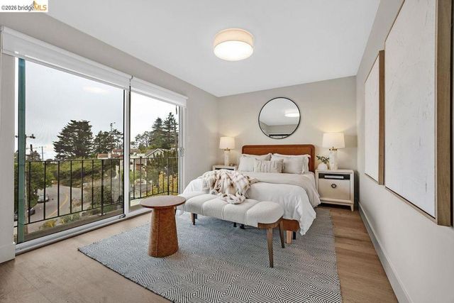 935 Grizzly Peak Blvd, Berkeley, CA 94708