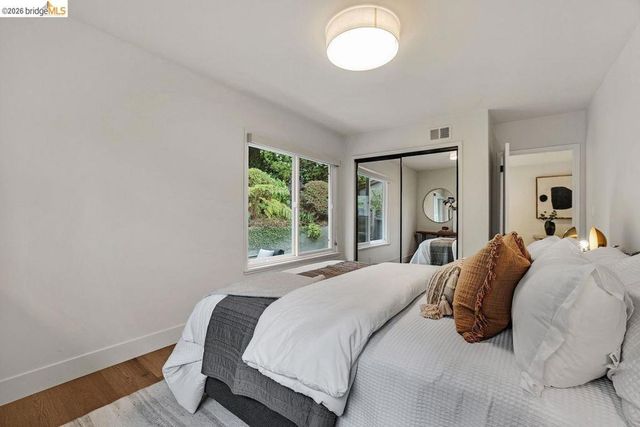 935 Grizzly Peak Blvd, Berkeley, CA 94708