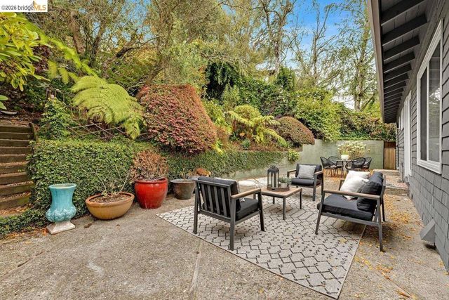 935 Grizzly Peak Blvd, Berkeley, CA 94708