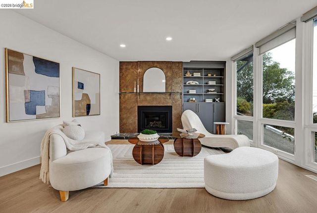 935 Grizzly Peak Blvd, Berkeley, CA 94708