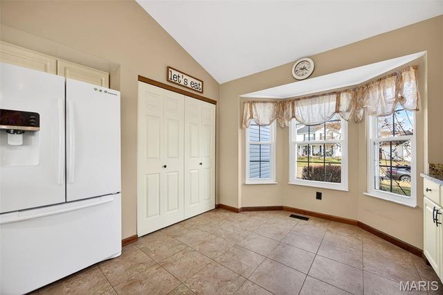 2753 Red Cedar Parc Drive, O'fallon, MO 63368