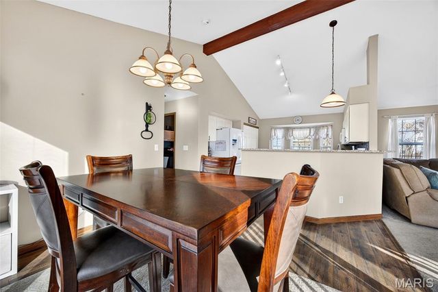 2753 Red Cedar Parc Drive, O'fallon, MO 63368