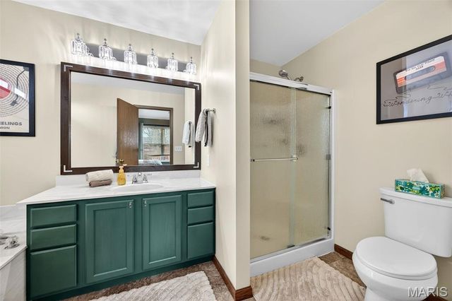 2753 Red Cedar Parc Drive, O'fallon, MO 63368