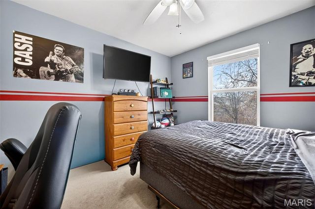 2753 Red Cedar Parc Drive, O'fallon, MO 63368