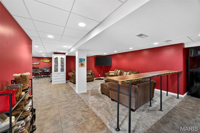 2753 Red Cedar Parc Drive, O'fallon, MO 63368