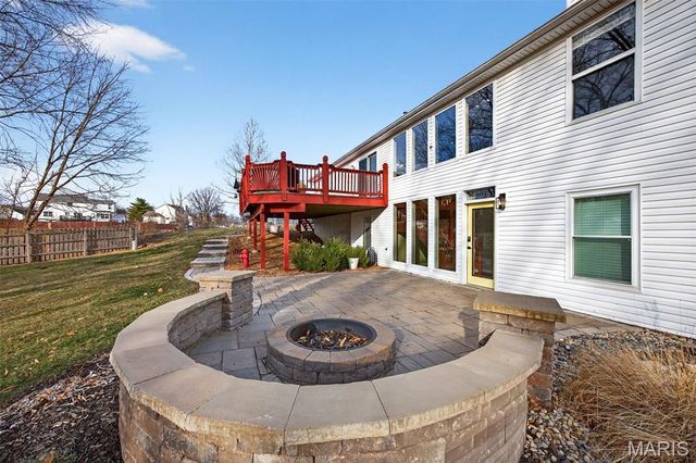 2753 Red Cedar Parc Drive, O'fallon, MO 63368