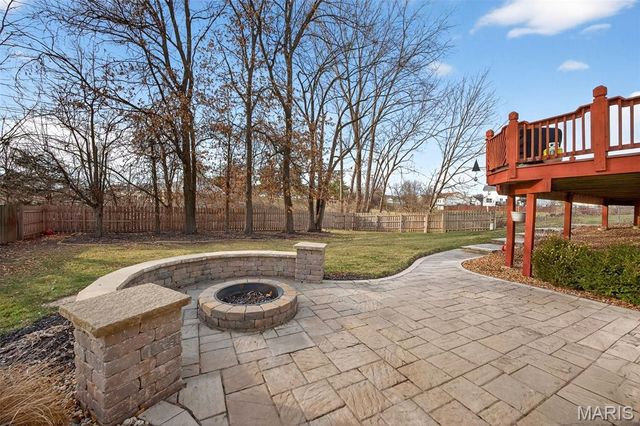 2753 Red Cedar Parc Drive, O'fallon, MO 63368