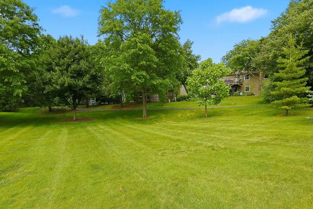 2528 Sun Valley Road, Lisle, IL 60532