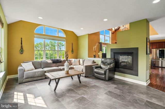 70 ALEXANDREA CIR, Harleysville, PA 19438
