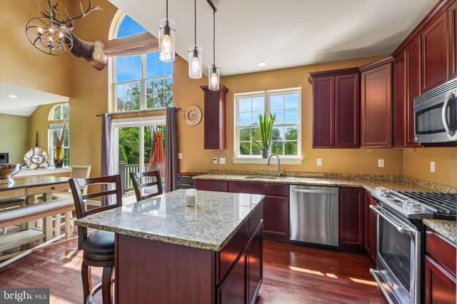 70 ALEXANDREA CIR, Harleysville, PA 19438