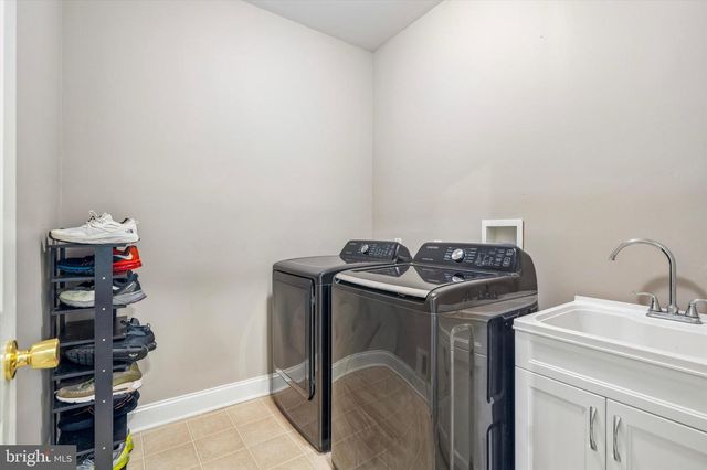 70 ALEXANDREA CIR, Harleysville, PA 19438